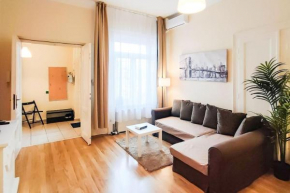 FilinHome Budapest Oktogon Suite